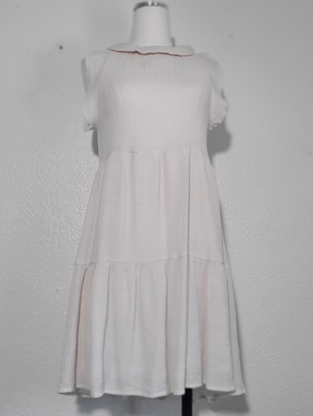 Sweet Wanderer Ruffled Cap Sleeve Yvory Tiered Mini Flowy Feminine Dress Medium